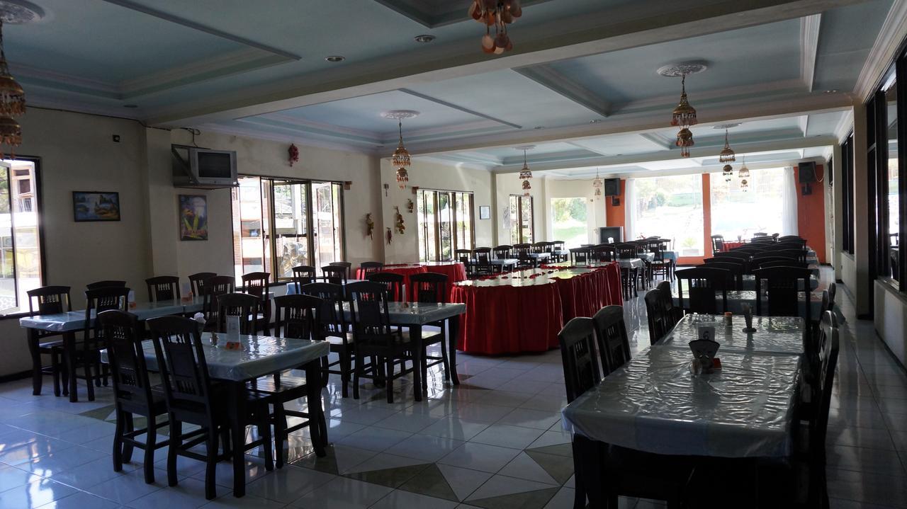 Hotel Surya Indah Batu Malang Экстерьер фото